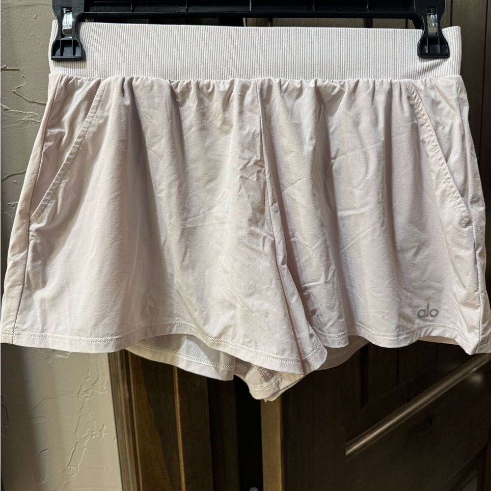 ALO Yoga Soft Pink Shorts